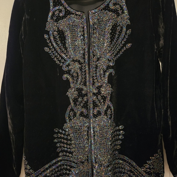 Tan Chho Vintage Velvet Beaded Jacket - Picture 2 of 11
